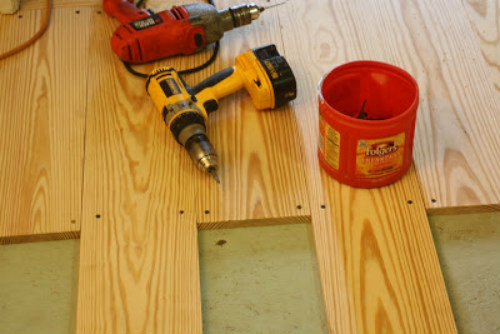 DIY Farmhouse Floors From Cheap 1x6 Pine