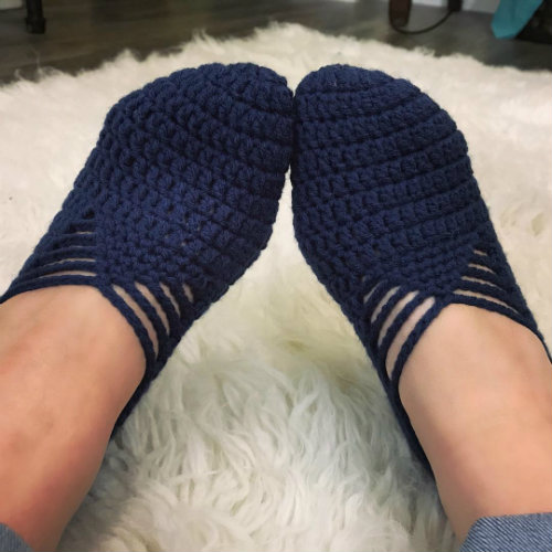 FREE PATTERN: Ballet Slippers Crochet Pattern