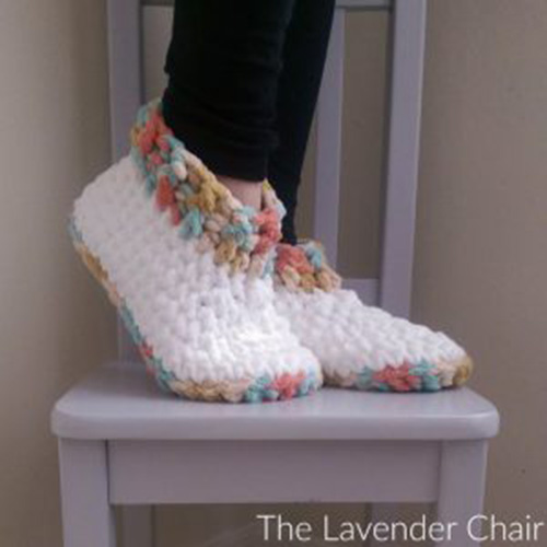 How to Make Cloud 9 Slippers (Free Crochet Pattern)